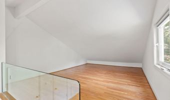 4929 JAMESTOWN Rd, Bethesda, MD 20816