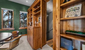 22887 Ghost Tree Ln, Bend, OR 97701