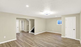 3762 Woodruff Pl, Bargersville, IN 46106
