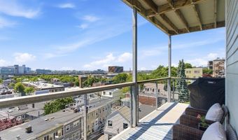 284 Bunker Hill St 4, Boston, MA 02129