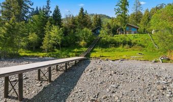 20246 E Cape Horn Rd, Bayview, ID 83803