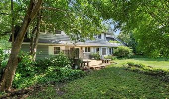 6337 Piping Rock Rd, Madison, WI 53711