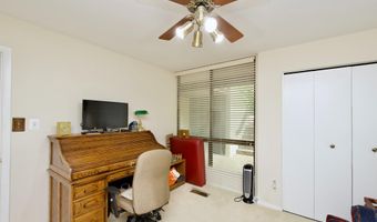 2222 S QUINCY St 1, Arlington, VA 22204
