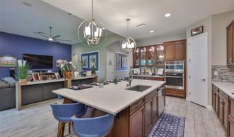 6016 SHADOWLAKE Dr, Apollo Beach, FL 33572