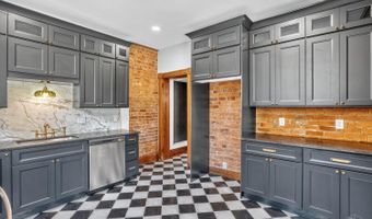 1667 Pullan Ave, Cincinnati, OH 45223