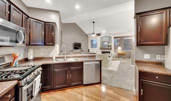 967 S COURTYARD Ln E, Centerville, UT 84014