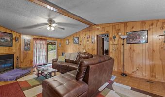 3670 25th Cir, Bell, FL 32619