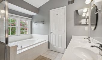 7035 FIELDHURST Ct, Alexandria, VA 22315