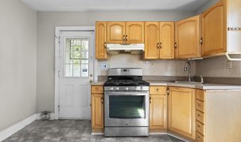 148 Orchard St, Bridgeport, CT 06608