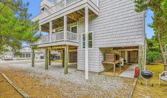 10 S 4TH St, Bethany Beach, DE 19930