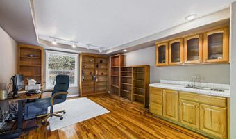 812 Diamond Dr, Arcata, CA 95521