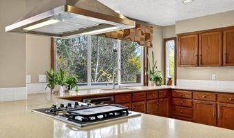 6656 SW 162ND Dr, Beaverton, OR 97007