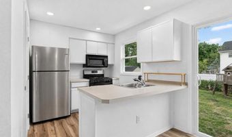 236 Mermaid Ave, Beachwood, NJ 08722