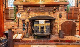 1904 Old Louisquisset Pike, Lincoln, RI 02865