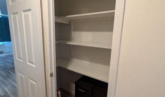 4600 DUKE St 807, Alexandria, VA 22304