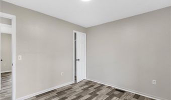 1220 N Third St, Austin, IN 47102