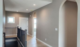 2912 NW Fairfield Ct, Ankeny, IA 50023