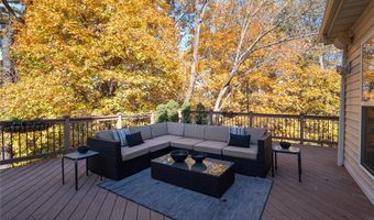 1209 Kiefer Springs Ct, Ballwin, MO 63021
