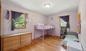34 Mountainview Ave, Albany, NY 12208