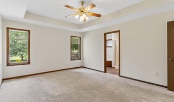 1965 W Cardinal Ln, Aurora, MO 65605