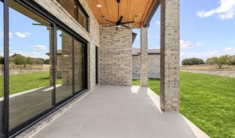 2035 Meadowlark Ct, Aledo, TX 76008