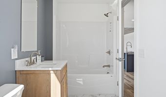 87 Yorktown Rd, Albion, ME 04910