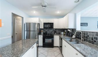 77 Lippitt Ave, Cumberland, RI 02864