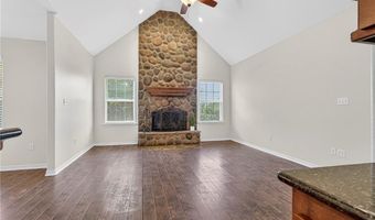 1415 Thomas Hl, Alma, AR 72921