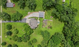 1812 N 150th St, Basehor, KS 66007
