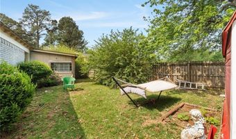 839 14th St, Barling, AR 72923
