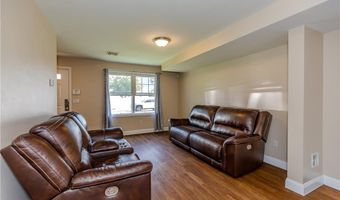 18 Willis St 18, Cranston, RI 02910