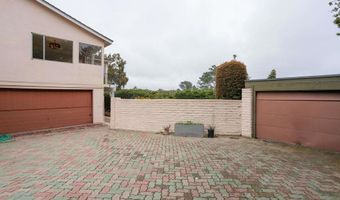 557 Canyon Dr, Solana Beach, CA 92075