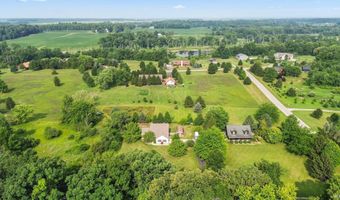 1331 N Finlandia Way, Albion, IN 46701