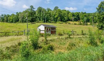 185 Dutch Glory Rd, Amity, PA 15311