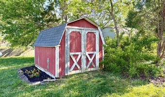 30 Western Hills Ave, Bedford, IN 47421