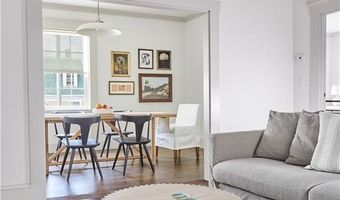 44 State St 2, Bristol, RI 02809