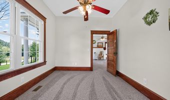 21133 Rich Valley Rd, Abingdon, VA 24210