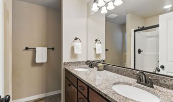 1064 NECARNEY St, Rockaway Beach, OR 97136