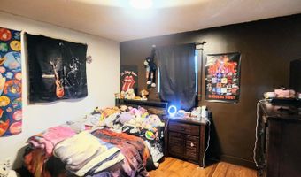 114 Hayes St, Bakersfield, MO 65609