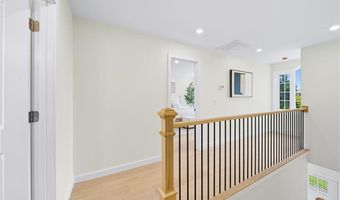27 Soar Way, Newport, RI 02840