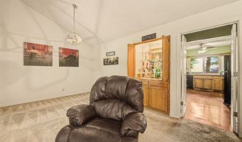 37 Fenchurch Dr, Bella Vista, AR 72715