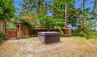 2828 Buttermilk Ln, Arcata, CA 95521