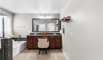 5627 Spanish Valor Rd, Las Vegas, NV 89135