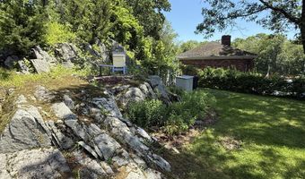 2 Capalbo Pl 2nd Floor, Cos Cob, CT 06807