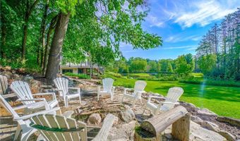 13645 Valley Creek Trl S, Afton, MN 55001