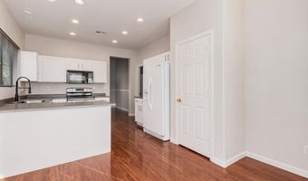 40713 N COURAGE Trl, Anthem, AZ 85086