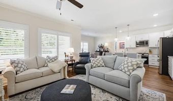 821 Fairway Rd, Ayden, NC 28513