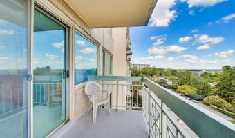 5450 WHITLEY PARK Ter 806, Bethesda, MD 20814