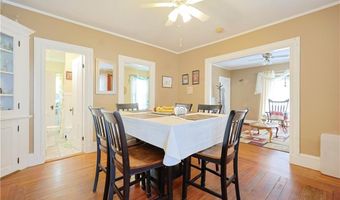 10 Walnut St, East Providence, RI 02914