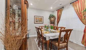 914 Ridge Rock Ln, Bargersville, IN 46106